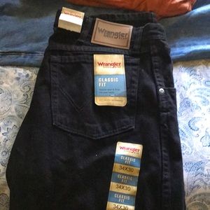 New Wranglers - classic fit 34x30